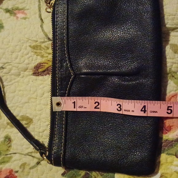 Dooney & Bourke Wristlet - Picture 6 of 12